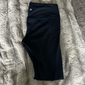 Lululemon leggings. Navy in color.